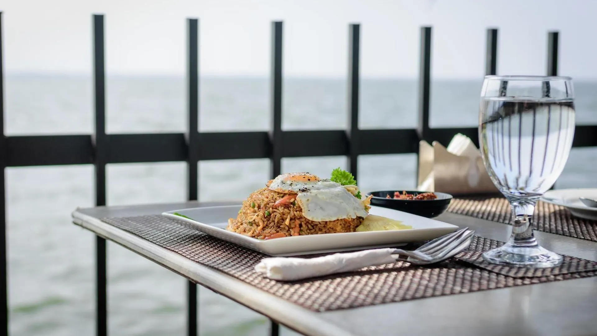 Dream Lagoon Hotel Katunayake