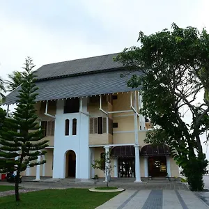 3* Hotel Leaf On Lagoon